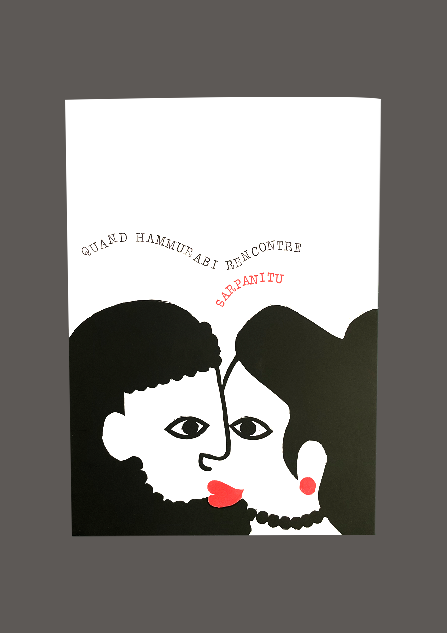 2 visages d'un homme et femme assyriens qui s’embrassent